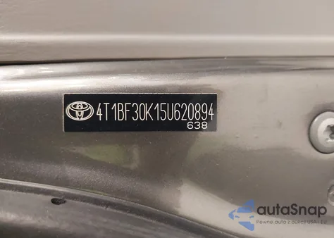 2005 Toyota Camry Le V6 z USA, uszkodzony, nr VIN 4T1BF30K15U620894